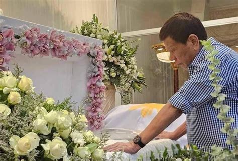 Niño Uy steps up as Davao Oriental’s new governor .